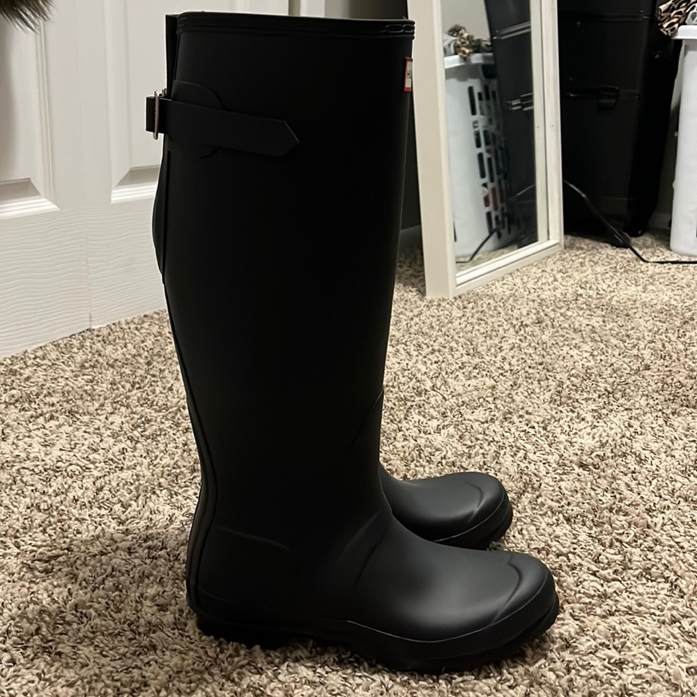 Hunter rain boots and care kit